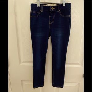 GUESS- Girl’s Skinny Jeans- Size 6X